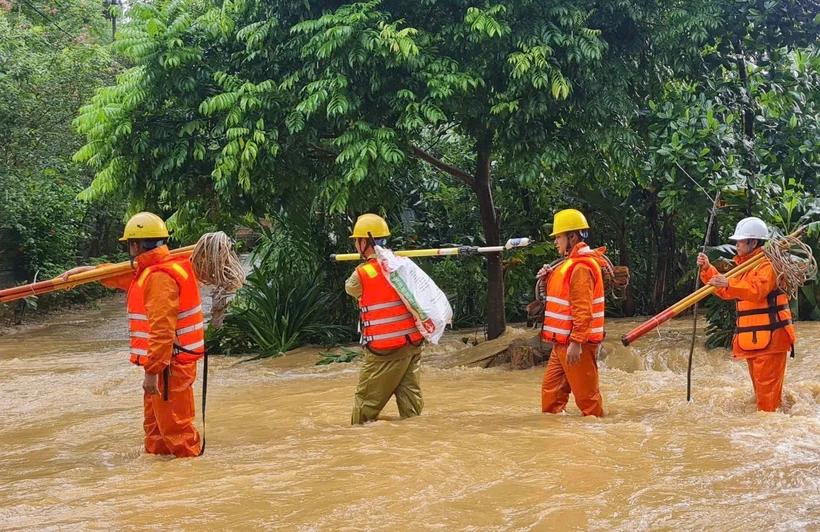 "Đã cấp điện trở lại cho gần 5,3 triệu khách hàng khu vực miền Bắc"